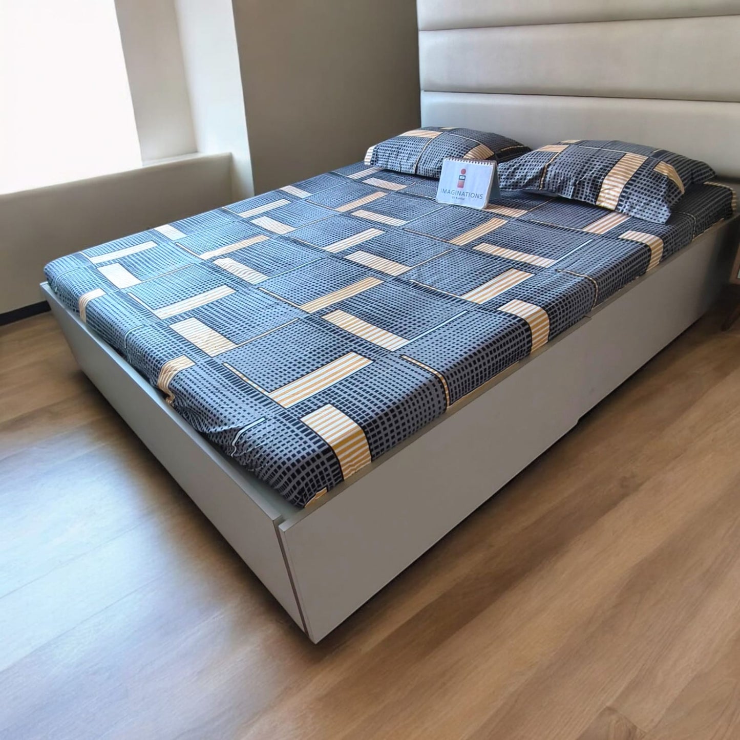 GEOMETRIC QUEEN SIZE GLAZE COTTON BEDSHEET SET- GREY